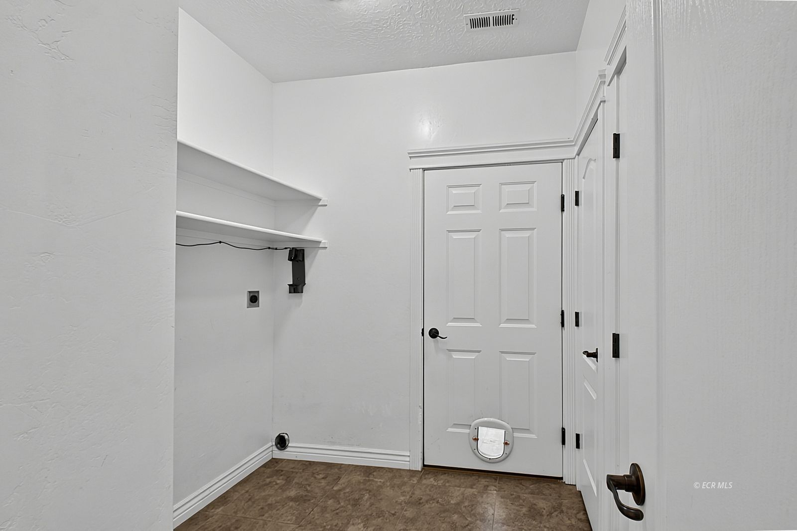 455 Blue Jay Drive