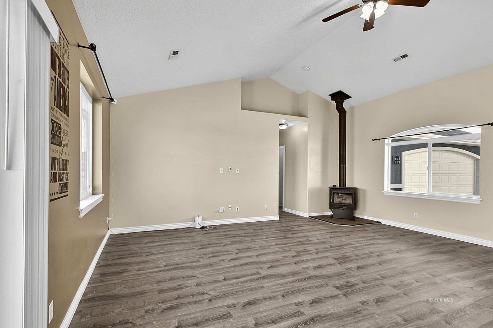 455 Blue Jay Drive