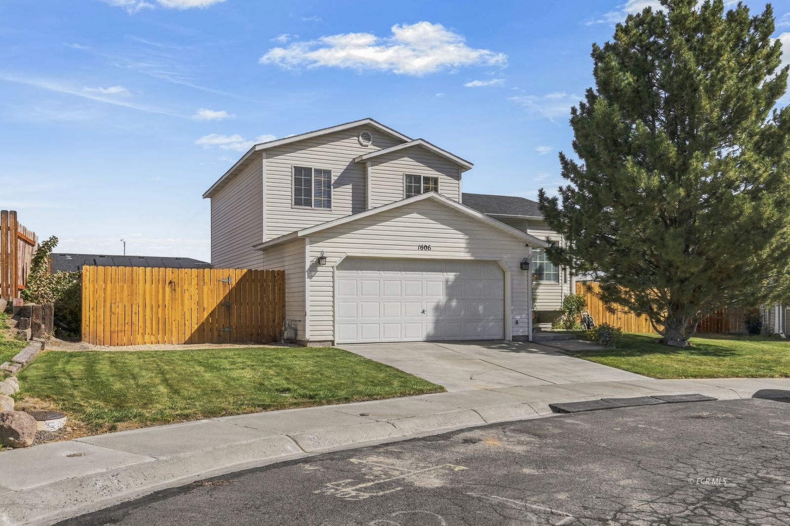 1606 Alans Place