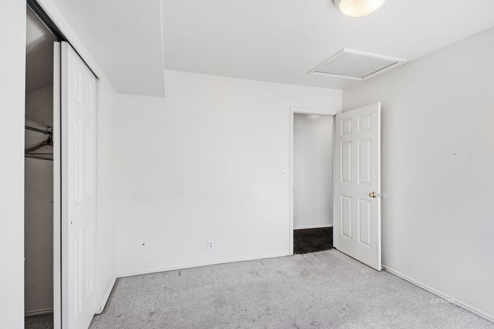 2110 Colonial Drive