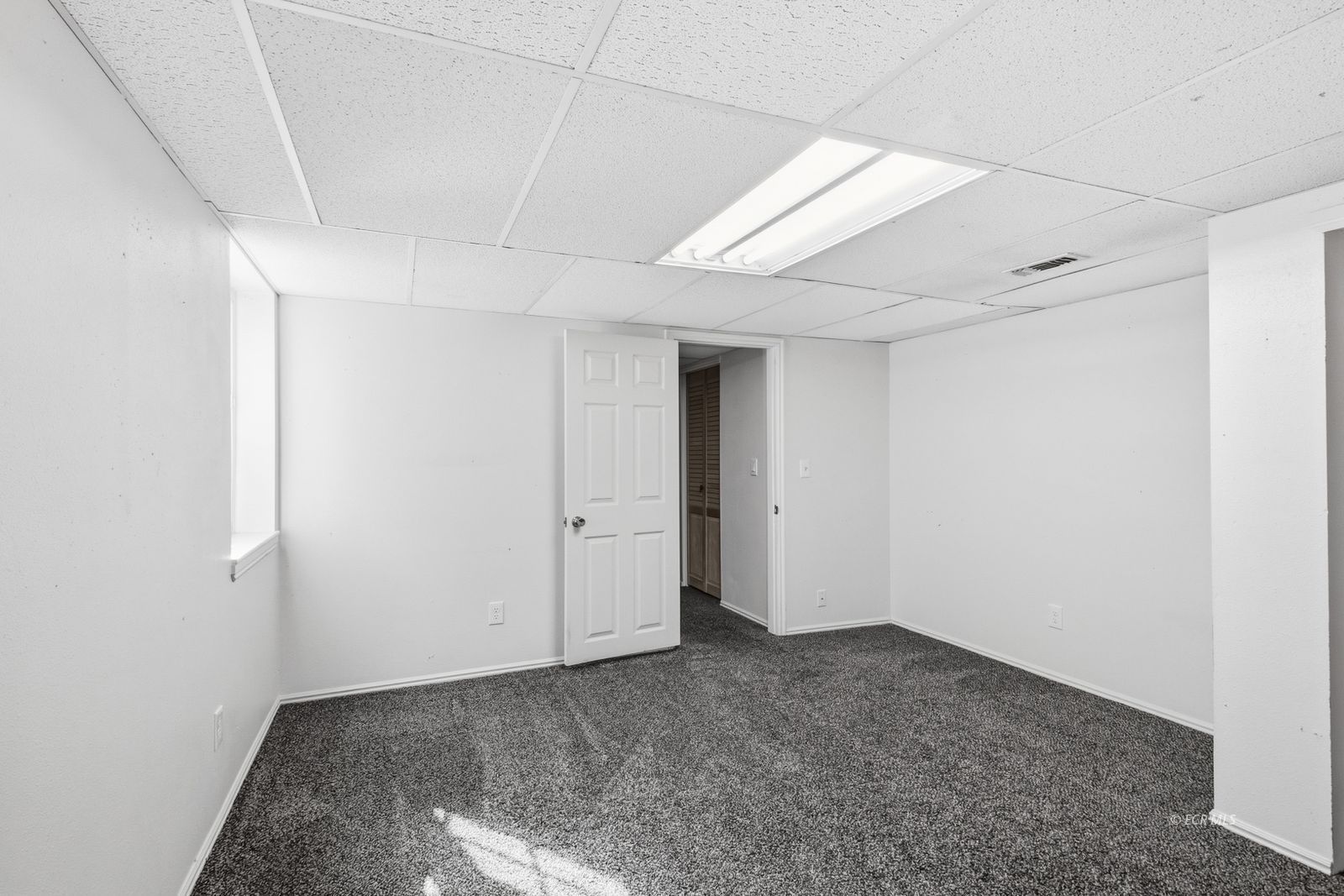2110 Colonial Drive