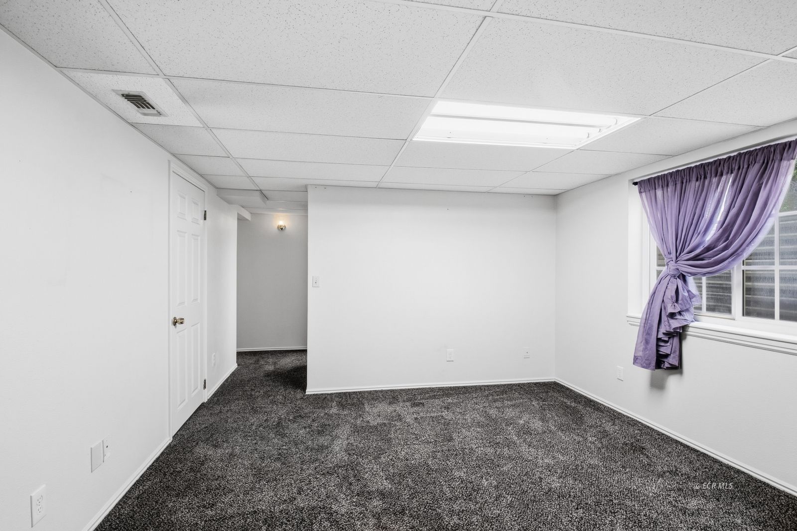 2110 Colonial Drive