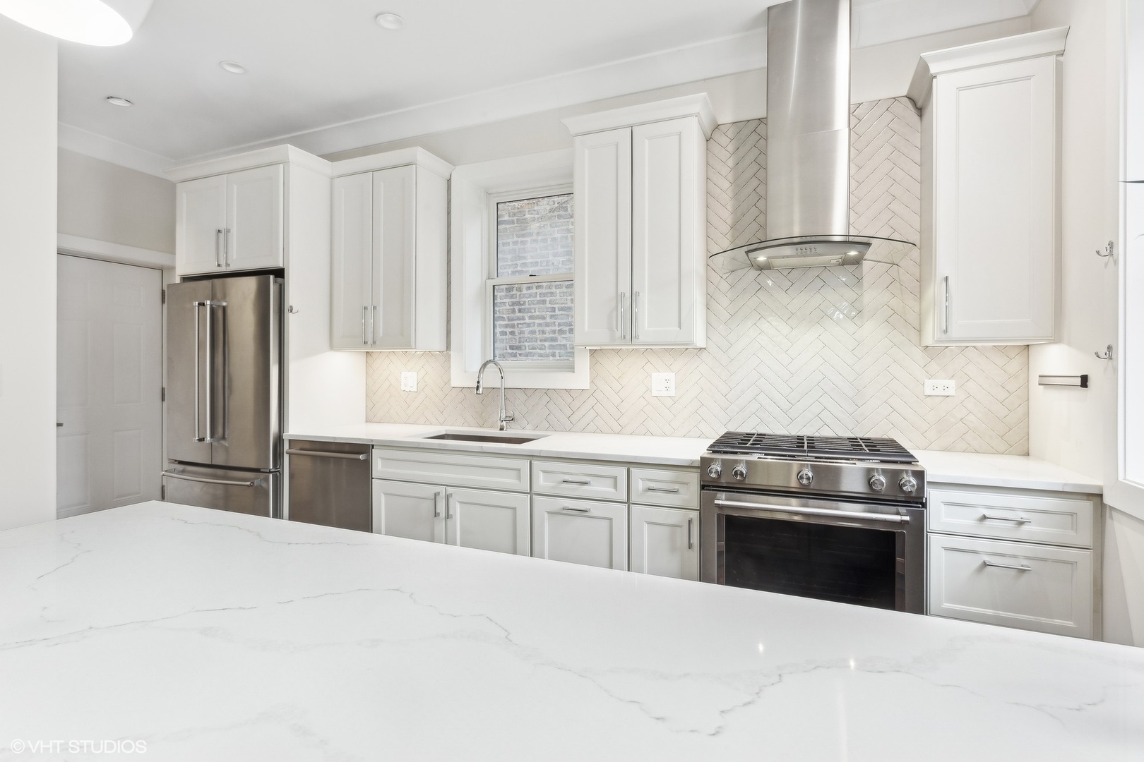 1254 W Winnemac Avenue Unit: 1N