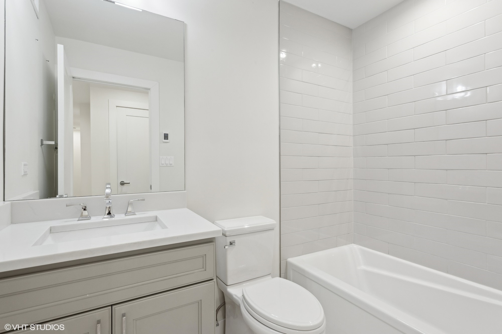 1254 W Winnemac Avenue Unit: 1N
