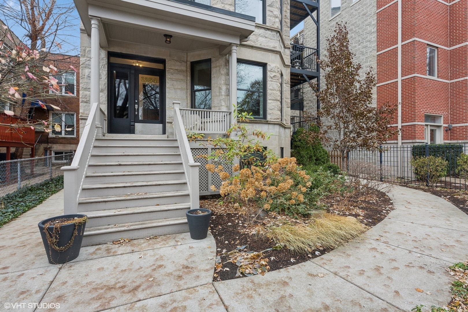 1254 W Winnemac Avenue Unit: 1N