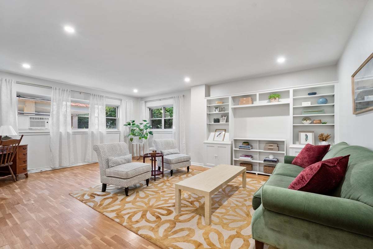 1508 Hinman Avenue Unit: 1A