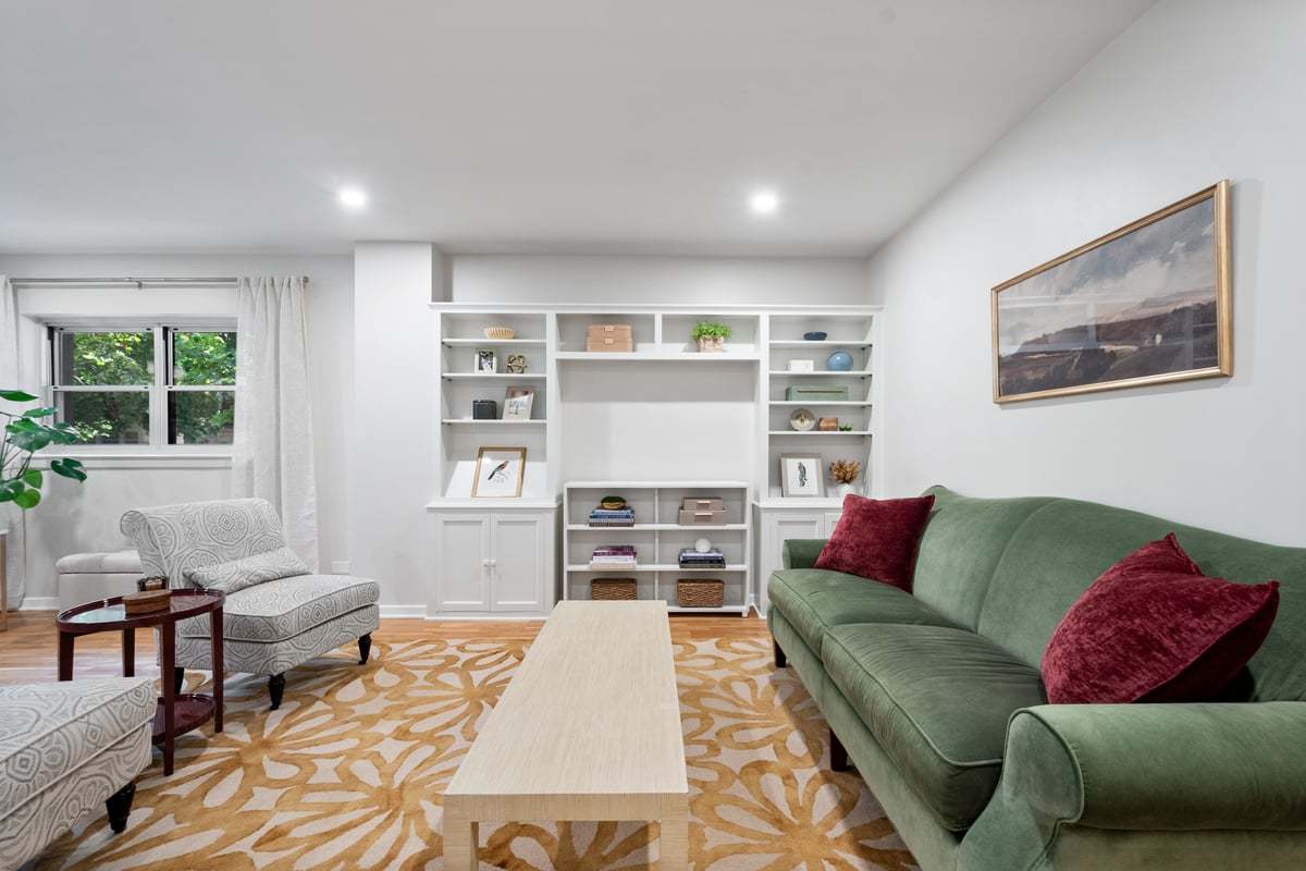 1508 Hinman Avenue Unit: 1A