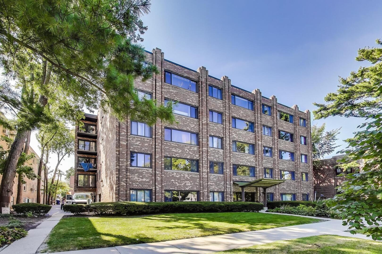 2300 Sherman Avenue Unit: 2C