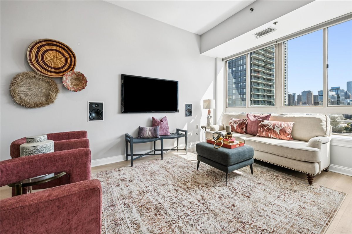 230 W Division Street Unit: 1202