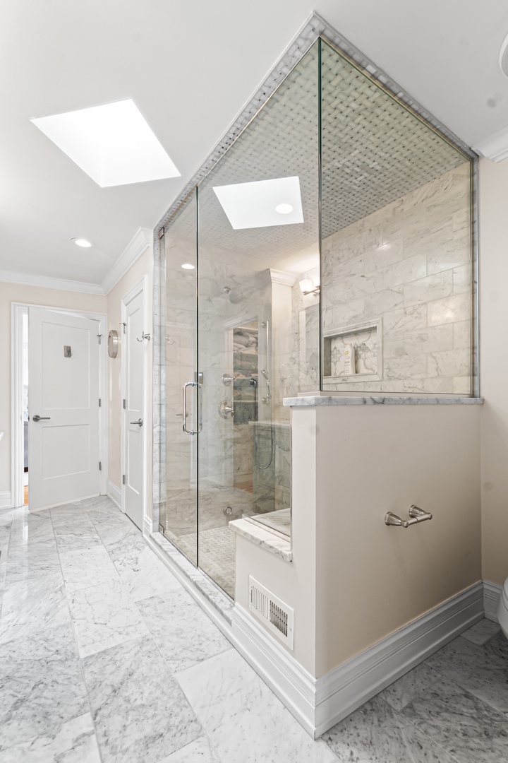 641 W Willow Street Unit: 145
