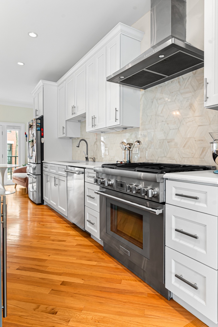 641 W Willow Street Unit: 145