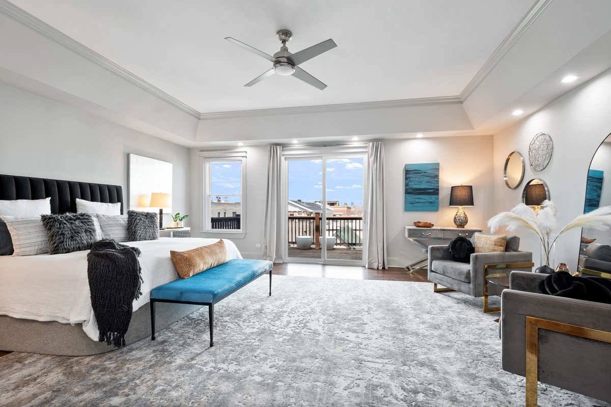840 W Buckingham Place Unit: 4