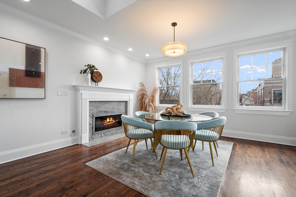 840 W Buckingham Place Unit: 4