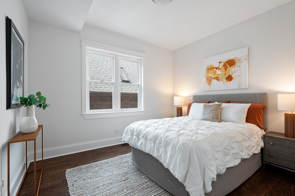 840 W Buckingham Place Unit: 4