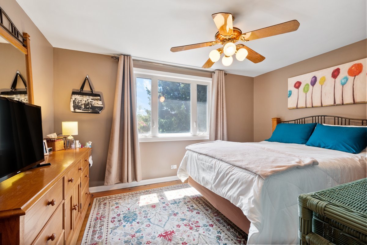 7511 N BELL Avenue Unit: B