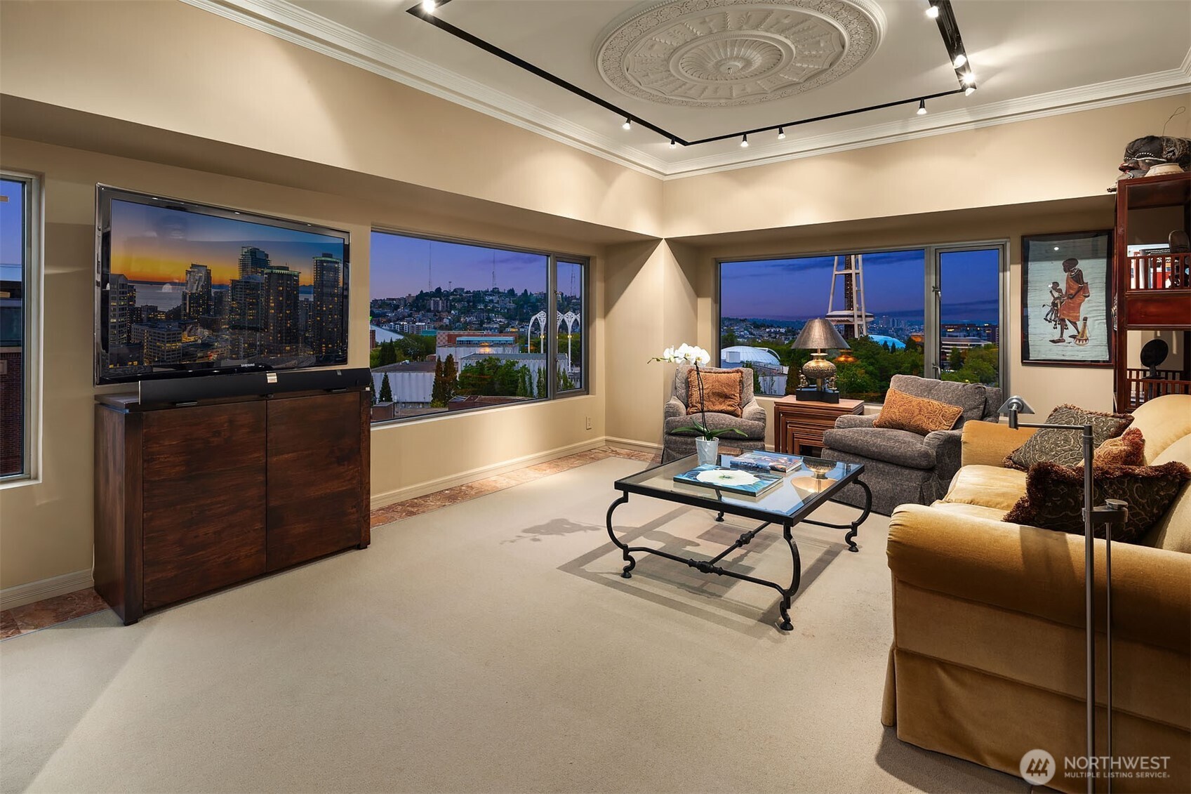 2821 2nd Avenue Unit: 1102/3