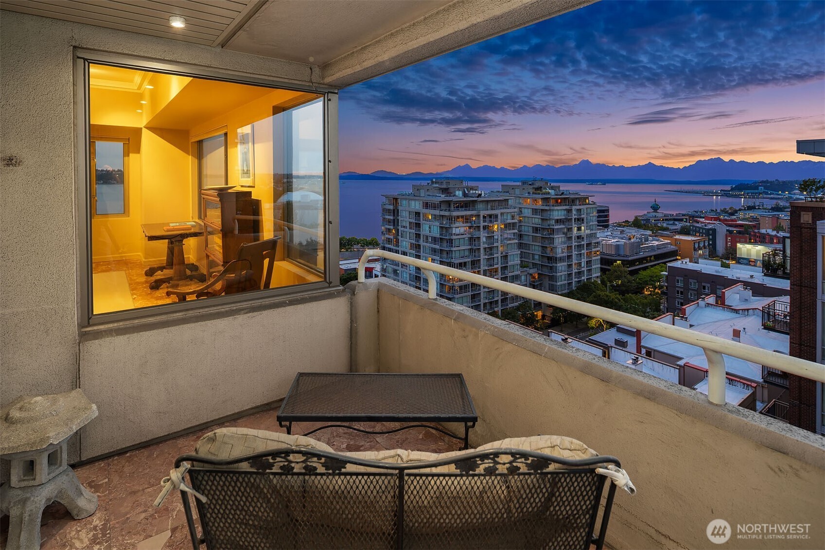 2821 2nd Avenue Unit: 1102/3