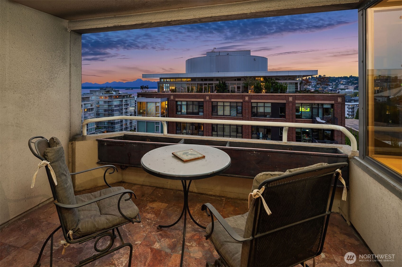 2821 2nd Avenue Unit: 1102/3