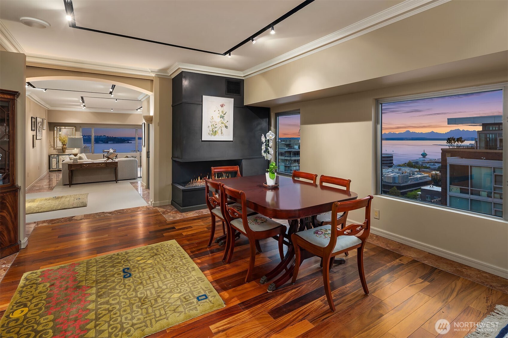 2821 2nd Avenue Unit: 1102/3