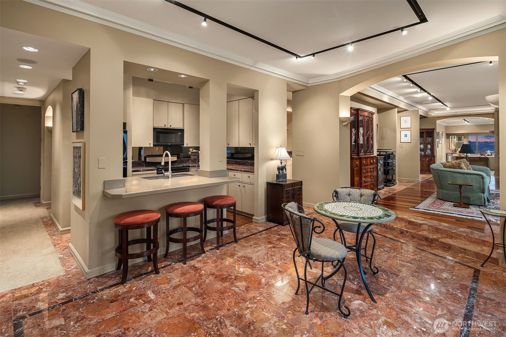 2821 2nd Avenue Unit: 1102/3