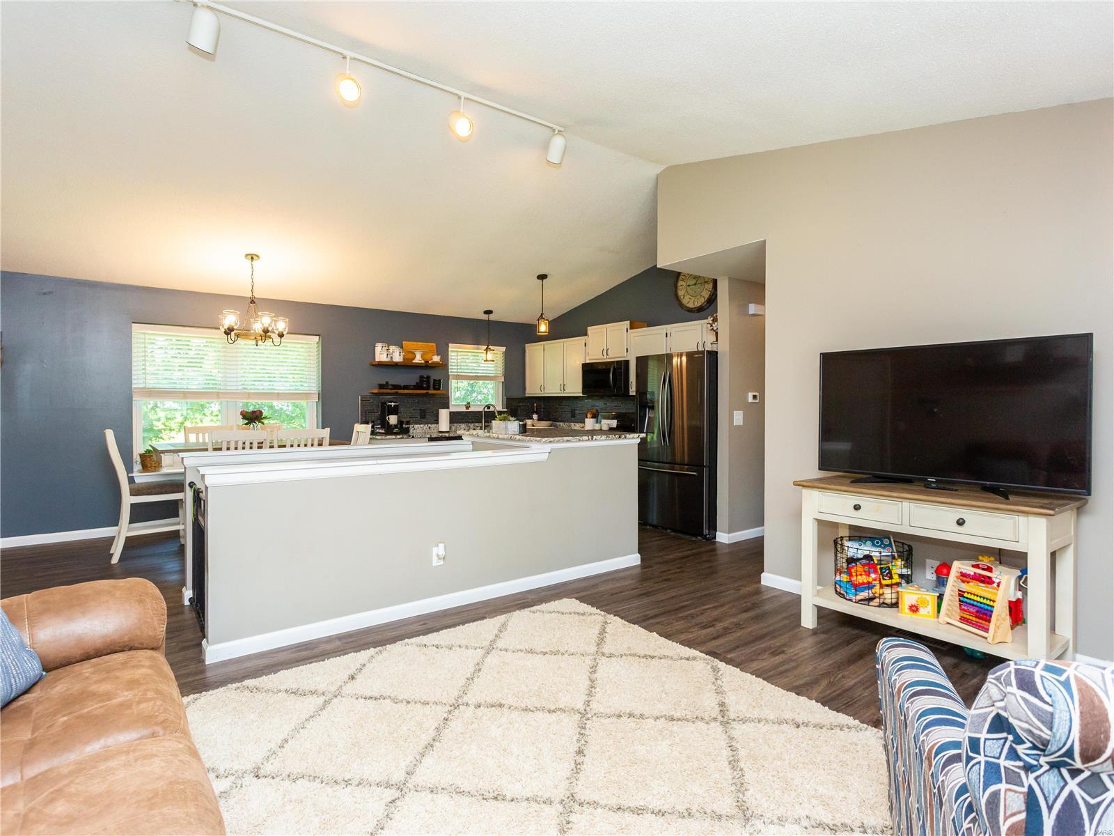 130 Del Oro Drive