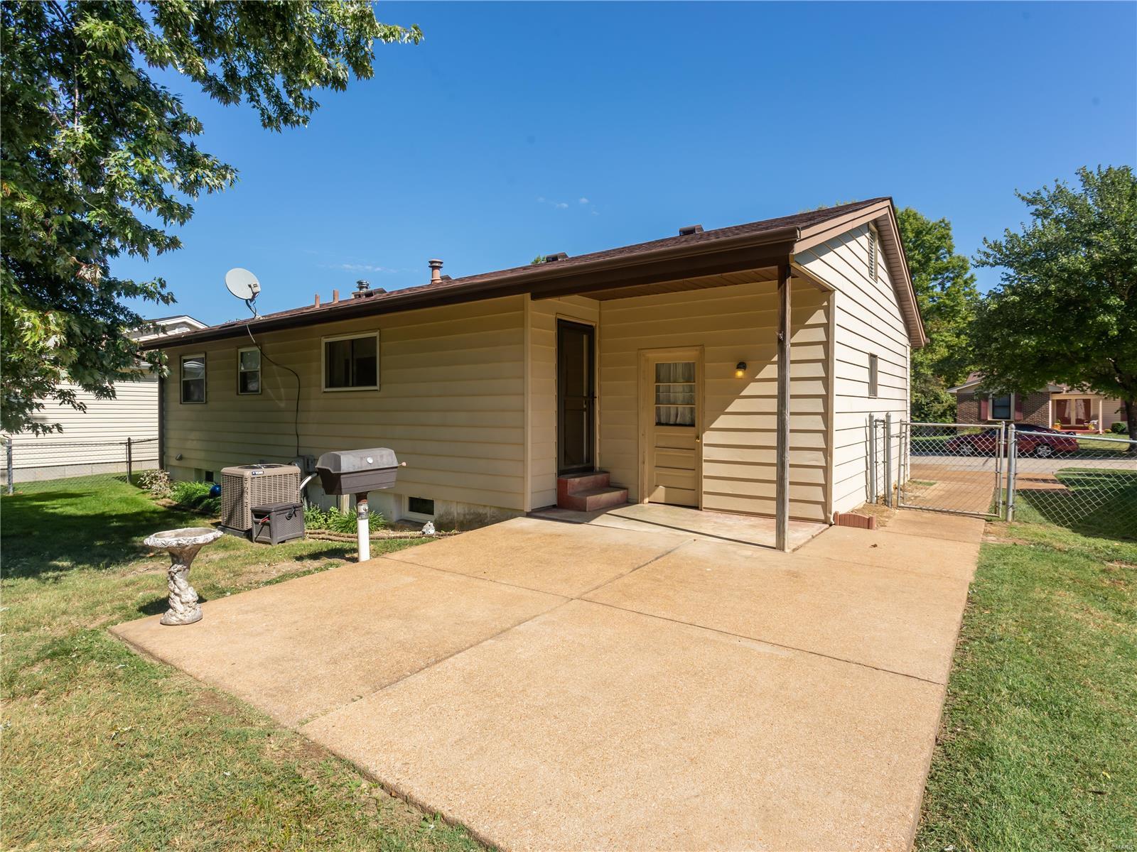 1236 Green Falls Drive