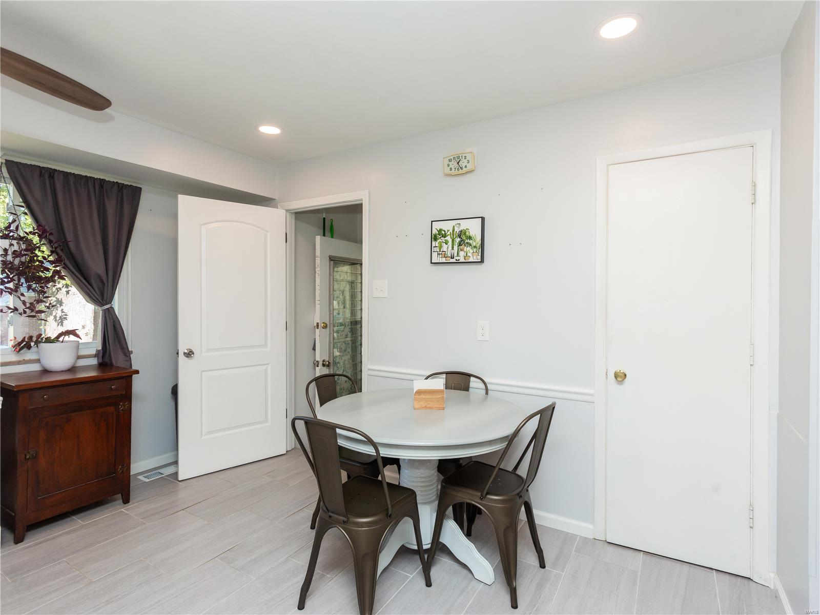 3109 Ringer Road