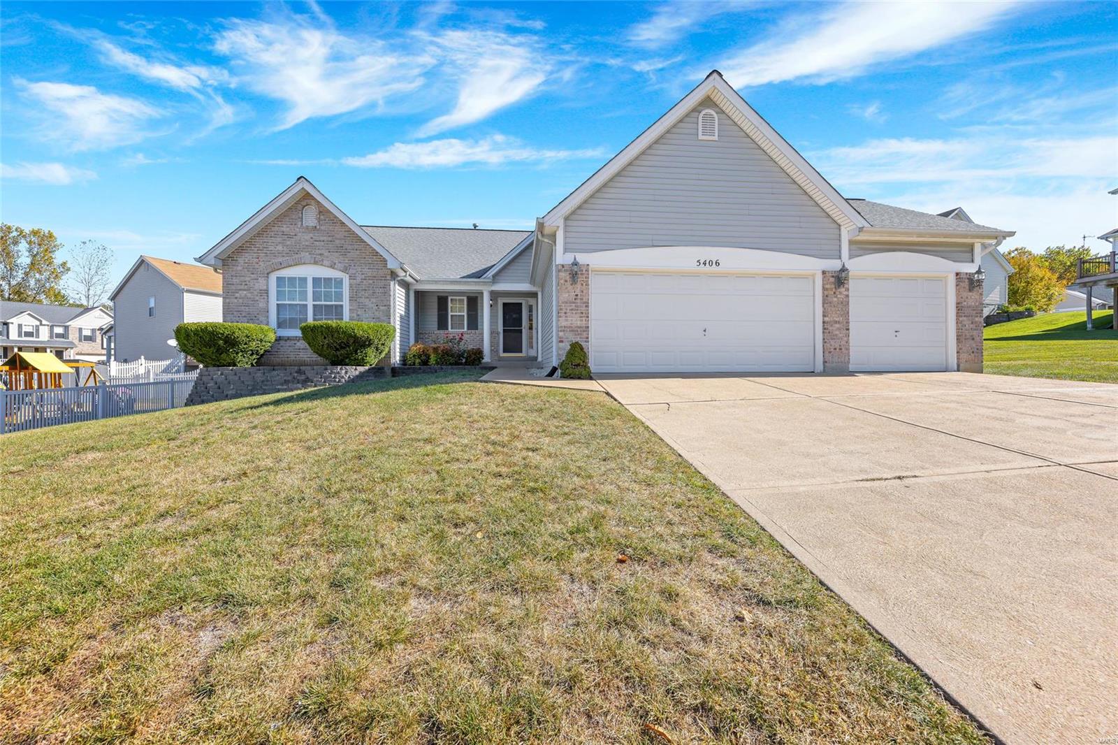 5406 Mystic Oaks Drive