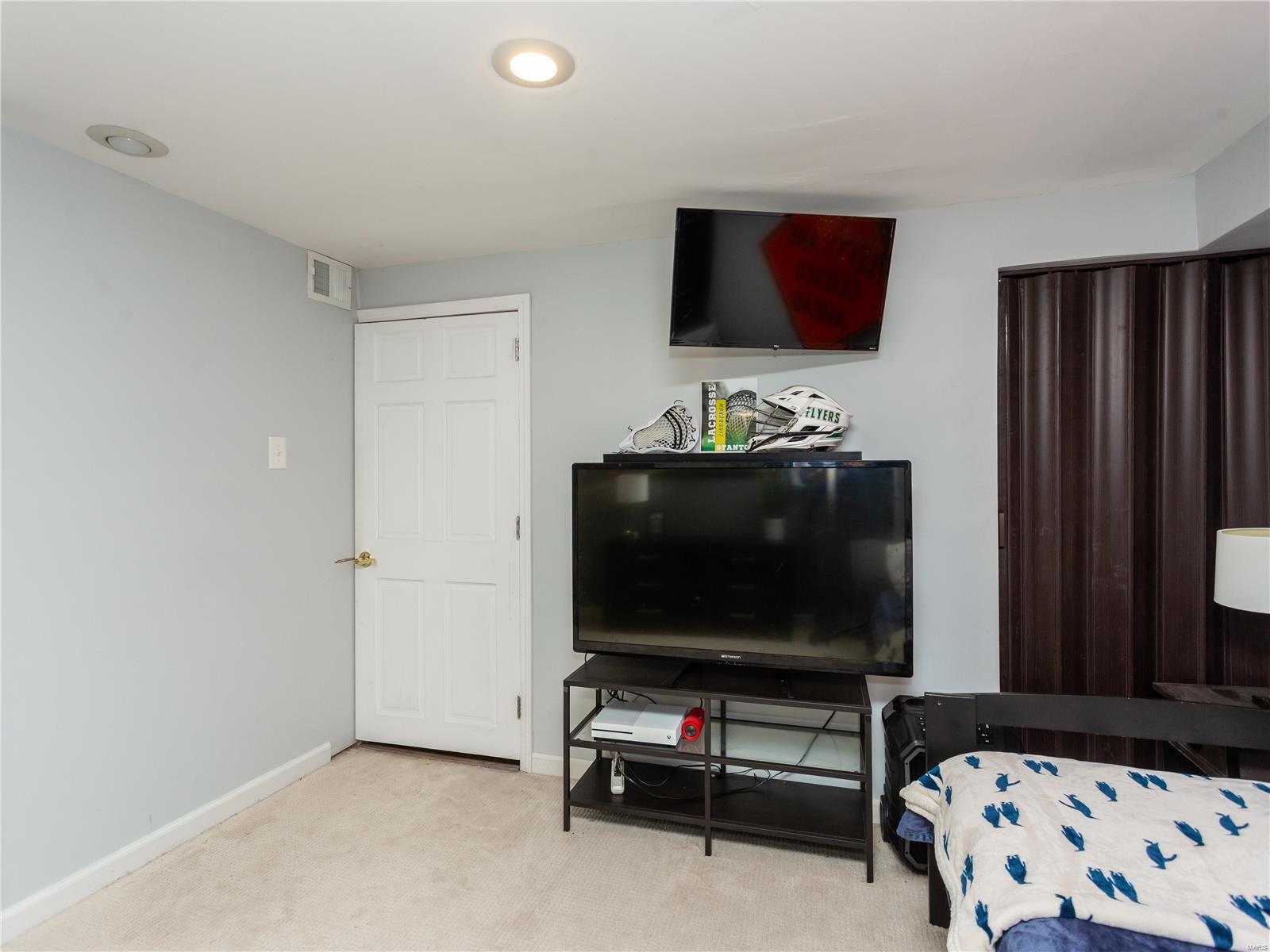 1004 Grovena Drive