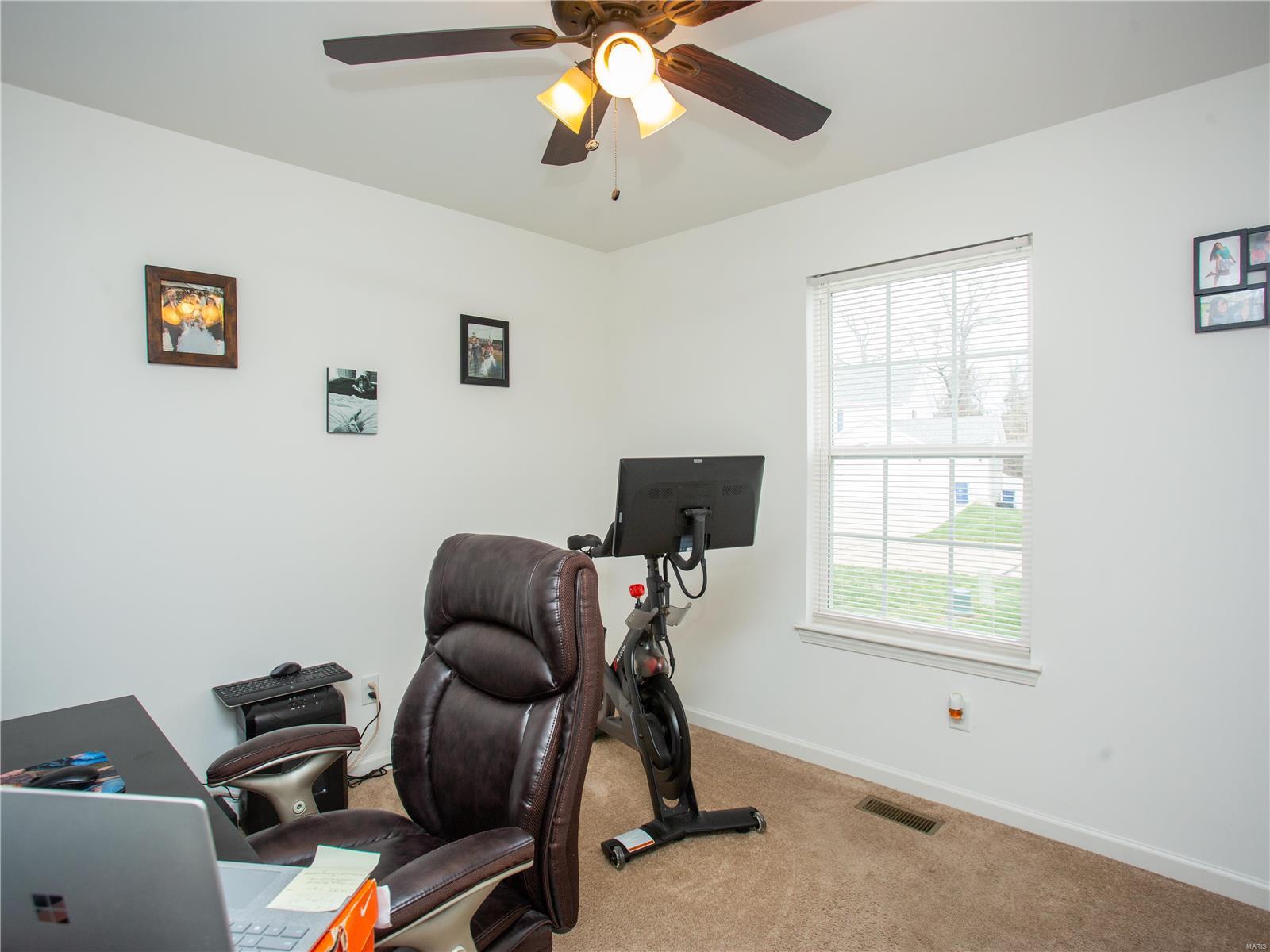 1822 Waters Edge Way