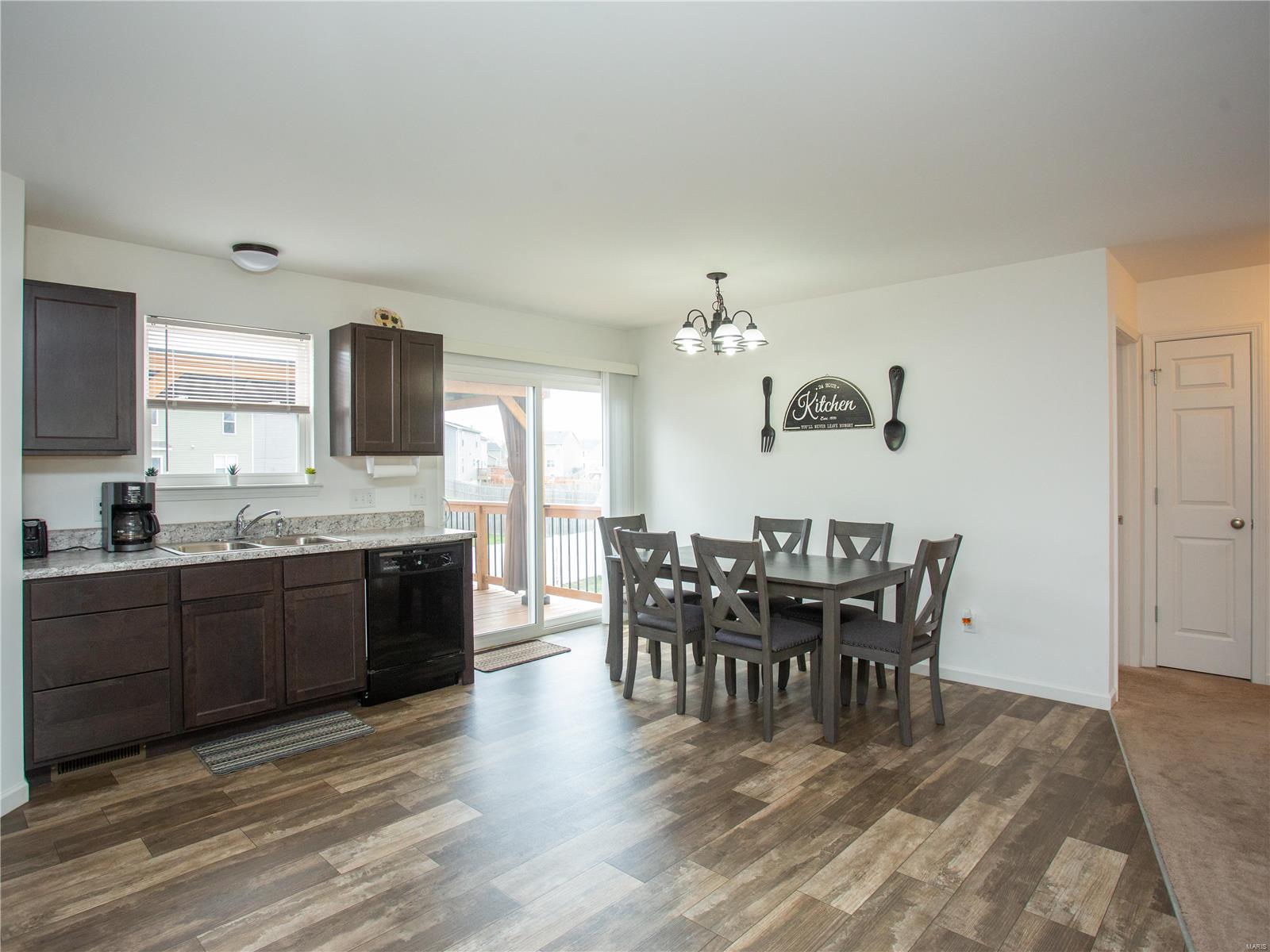1822 Waters Edge Way