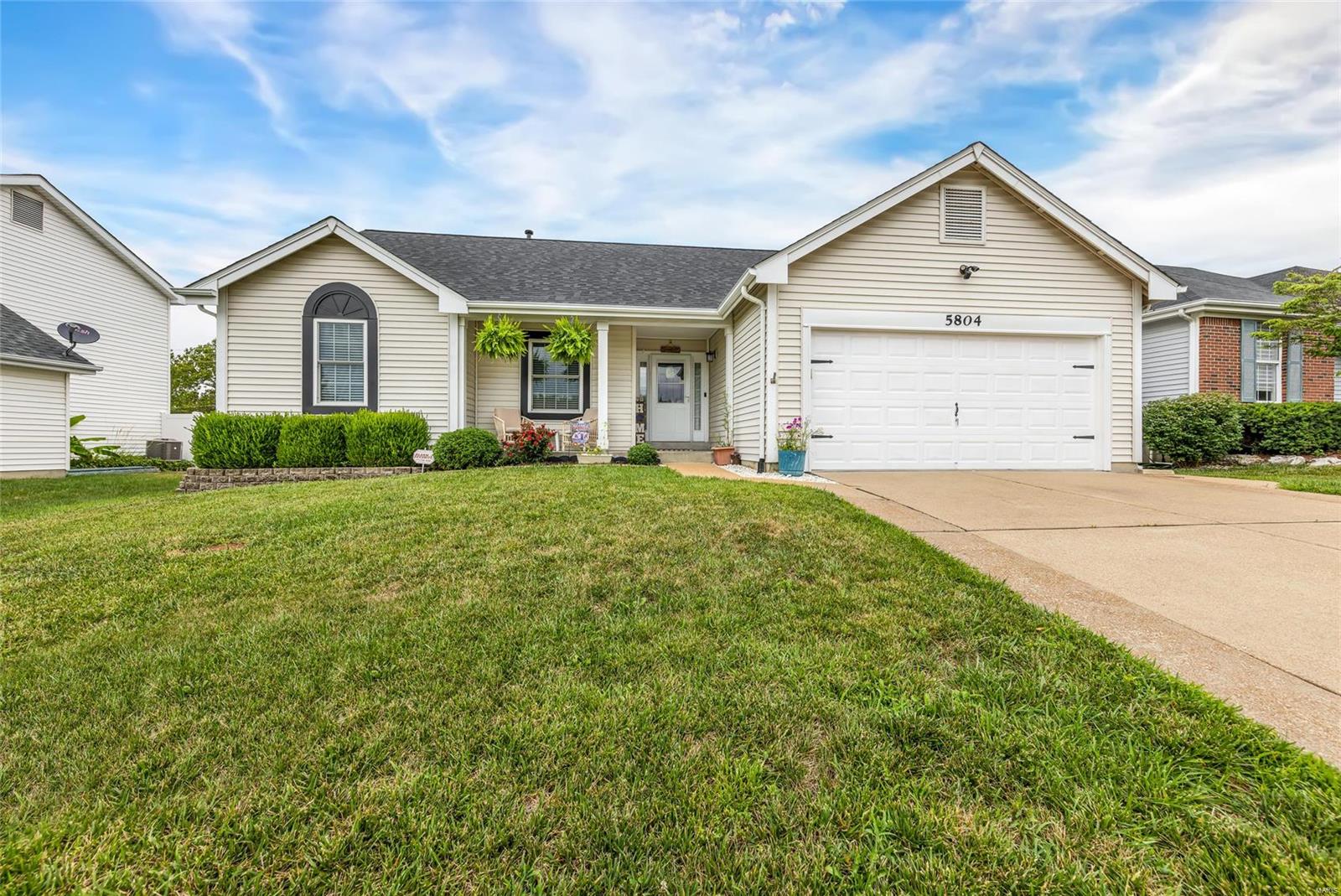 5804 Briarwood Terrace Court