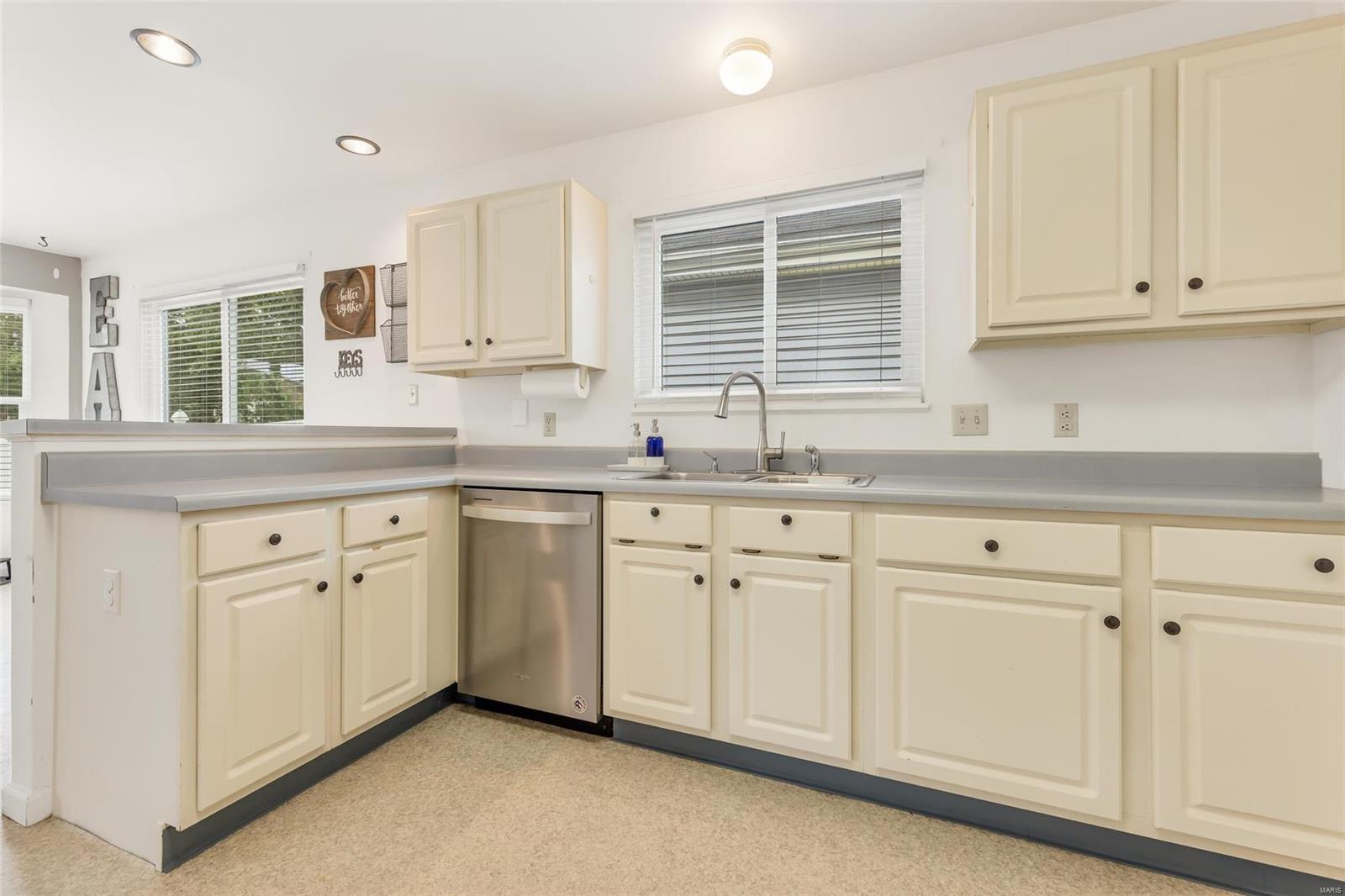 5804 Briarwood Terrace Court