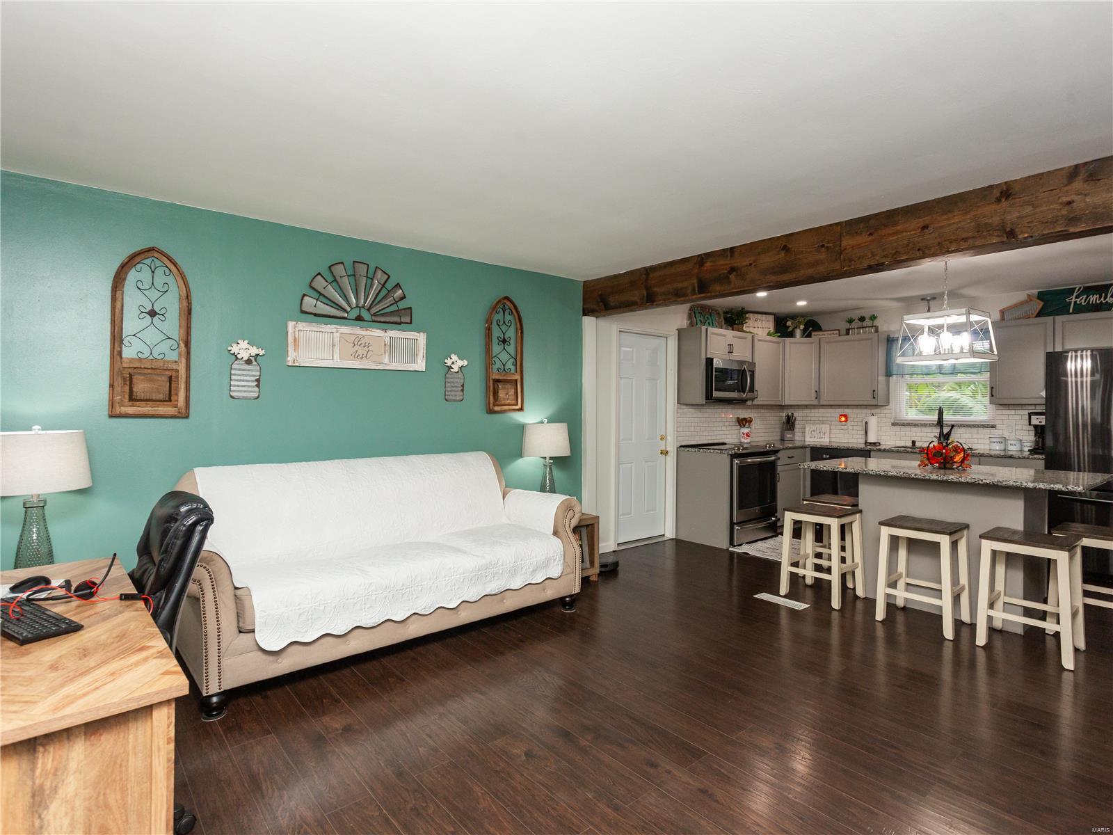861 Morningside Lane