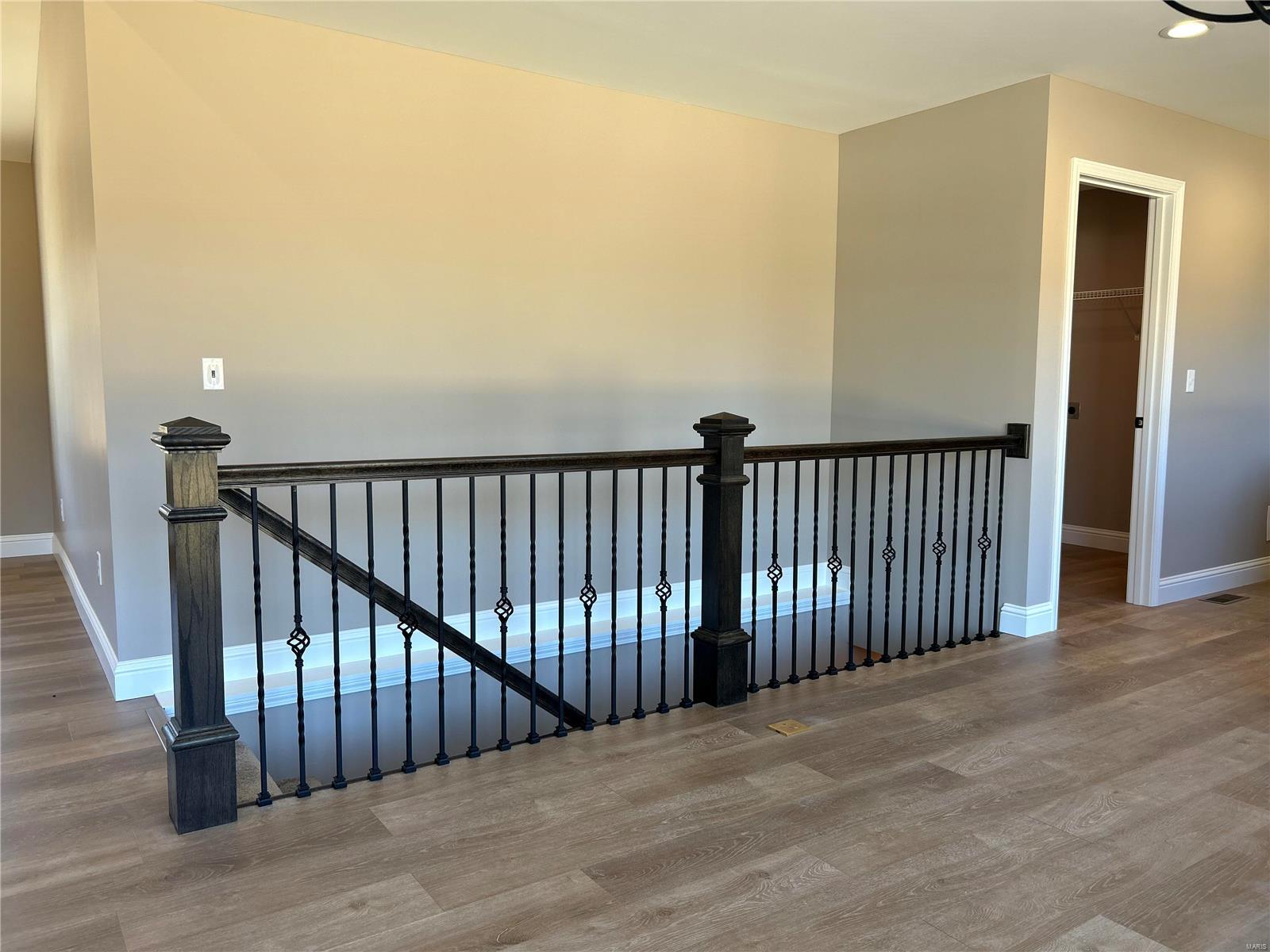 1147 Stone Henge Court