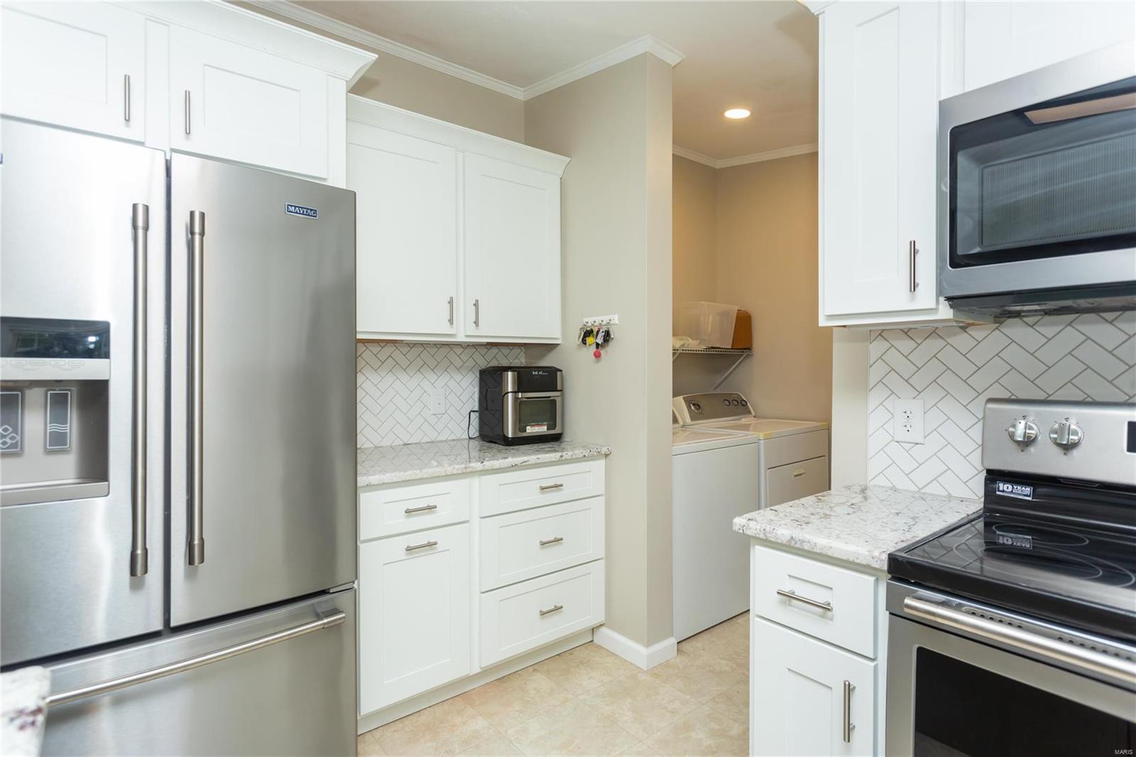 3844 Rock Creek Terr