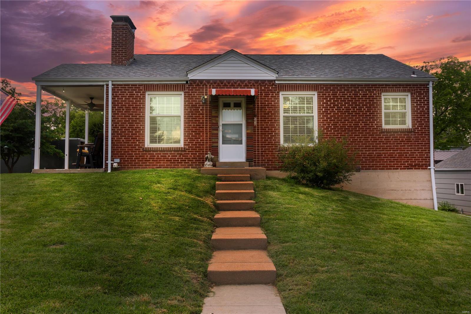 8143 Florence Avenue