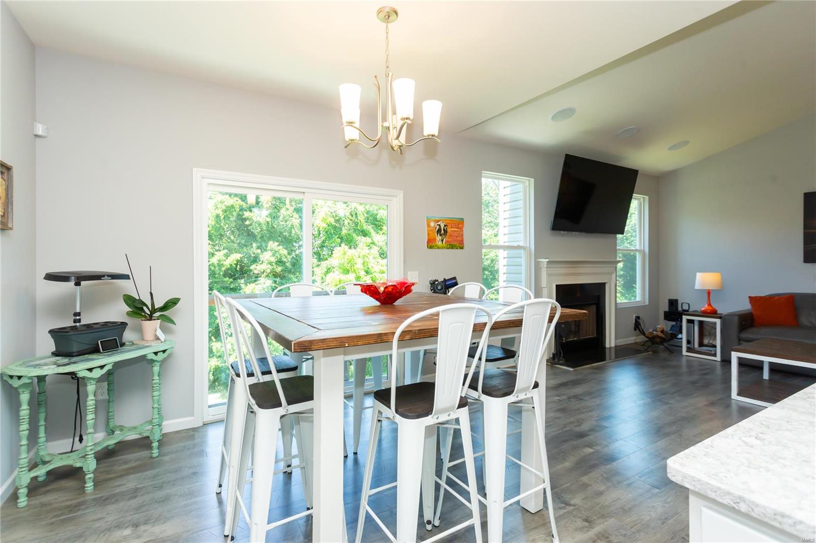 27 Eastview Drive