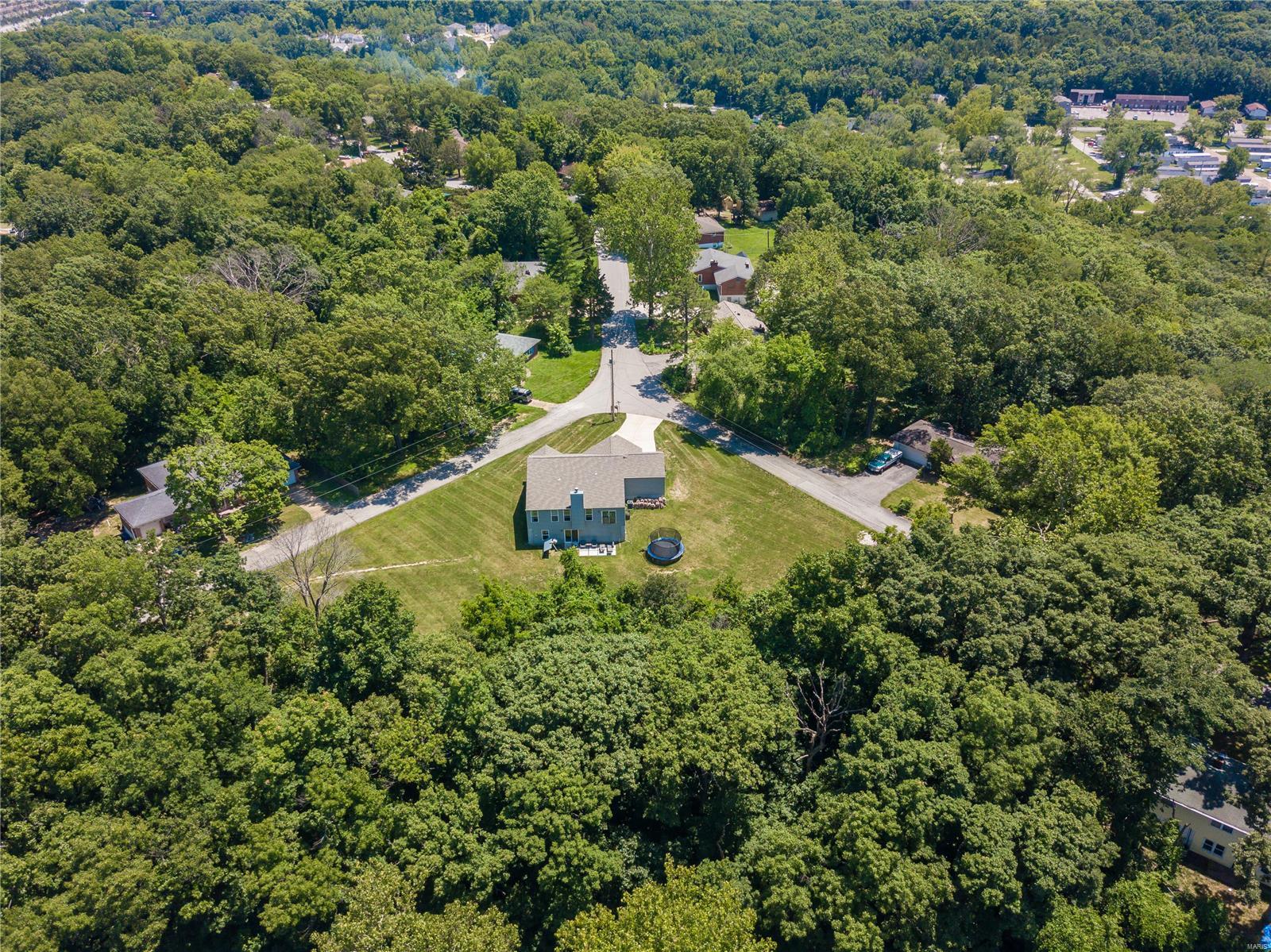 27 Eastview Drive