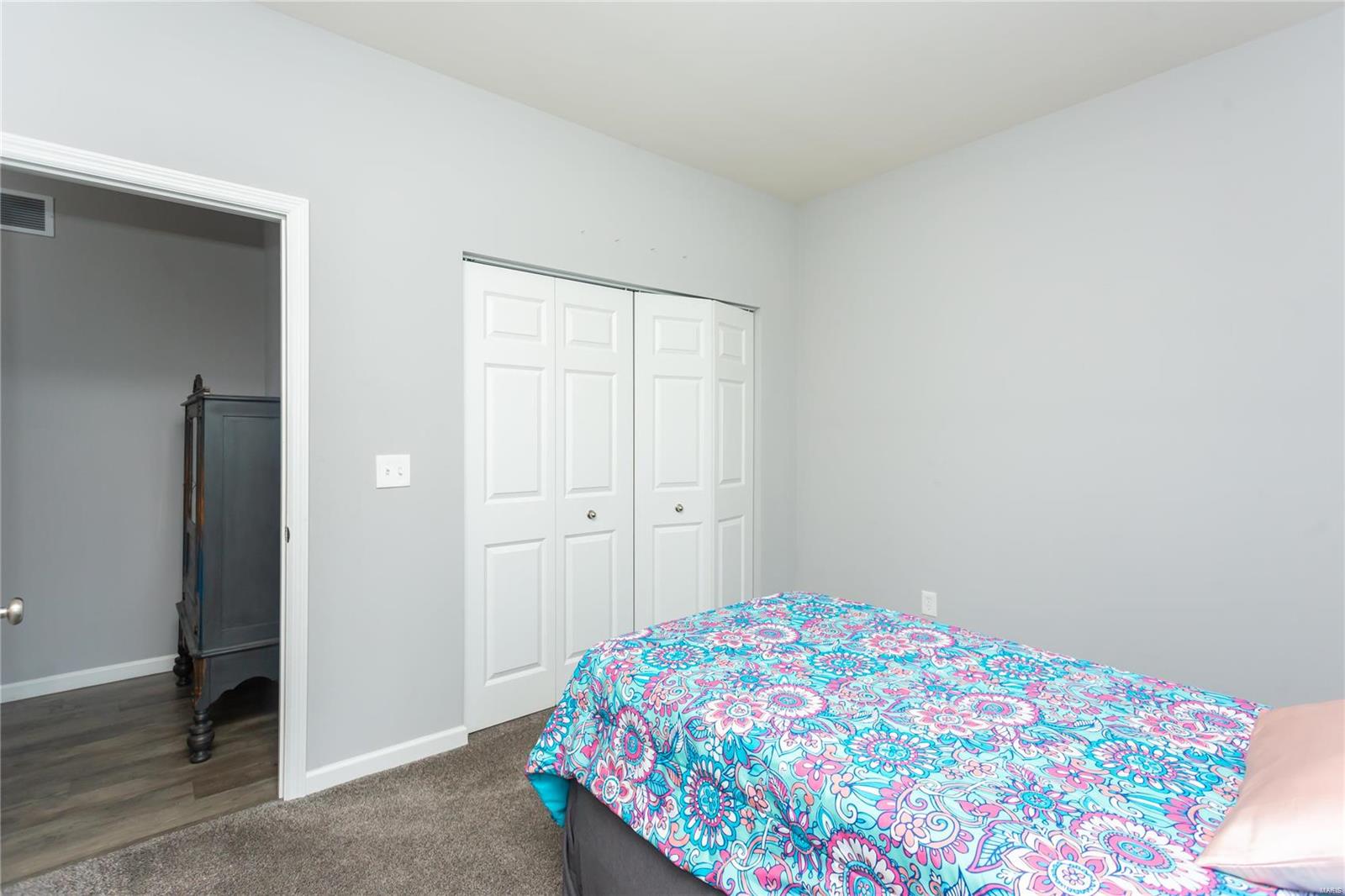 27 Eastview Drive