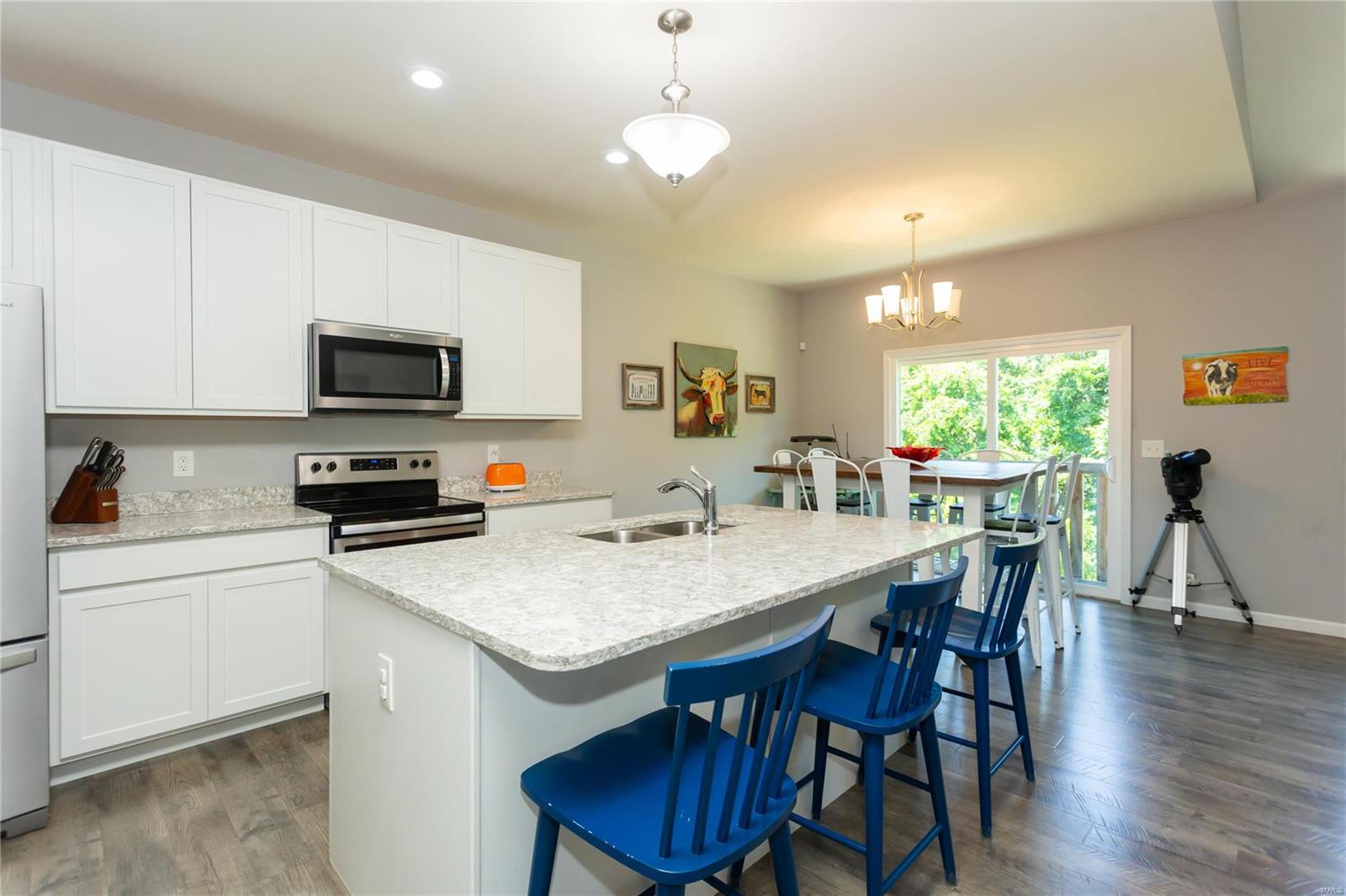 27 Eastview Drive