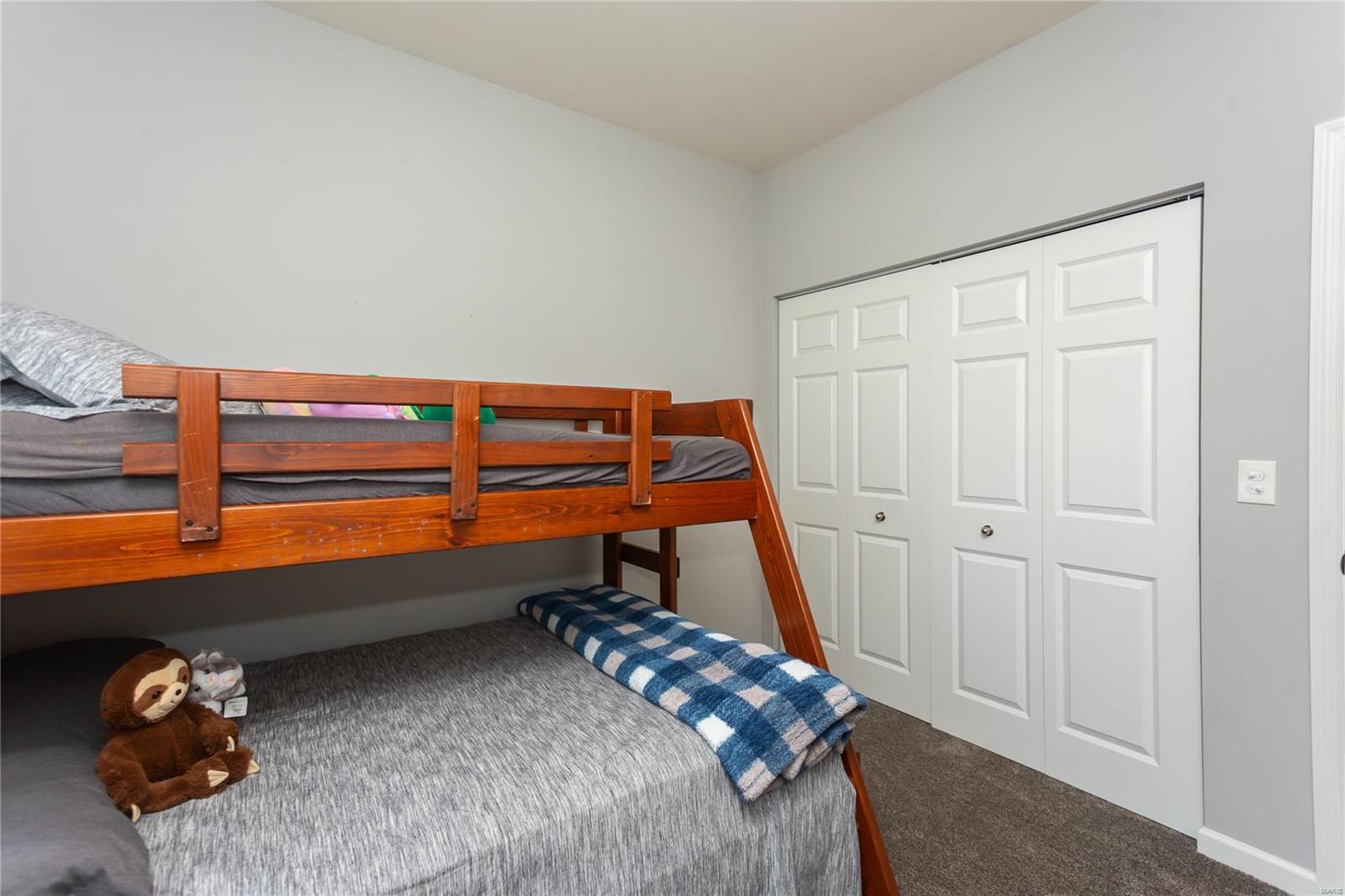 27 Eastview Drive