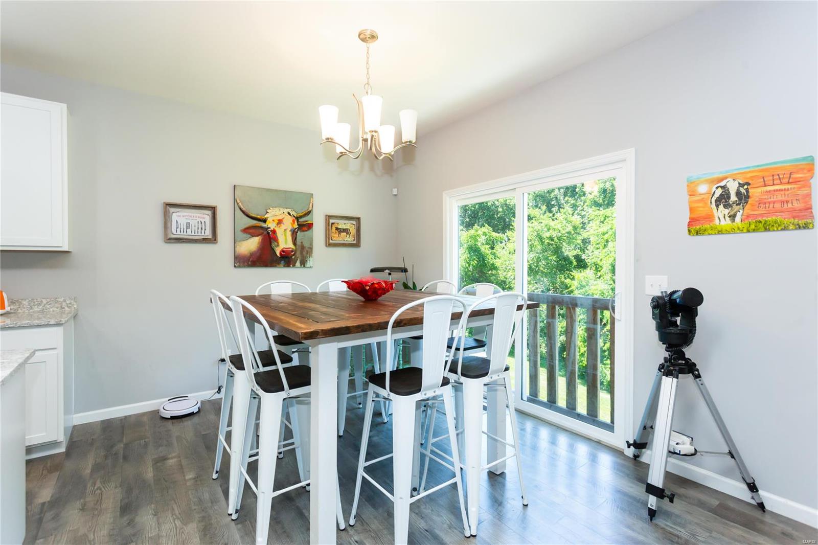 27 Eastview Drive