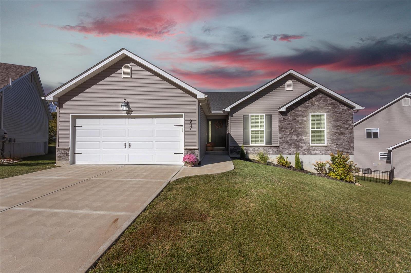 207 Regal Court