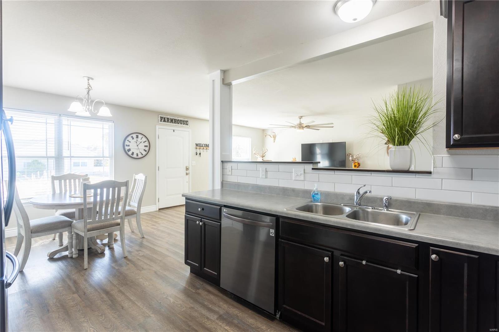 5507 Red Tailed Hawk Drive
