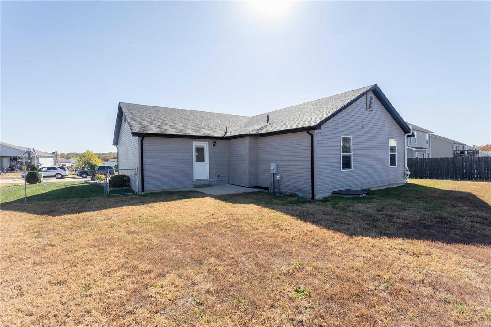 5507 Red Tailed Hawk Drive