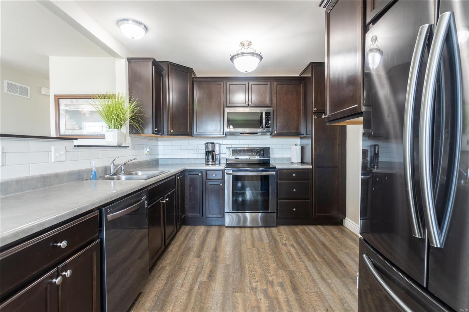5507 Red Tailed Hawk Drive