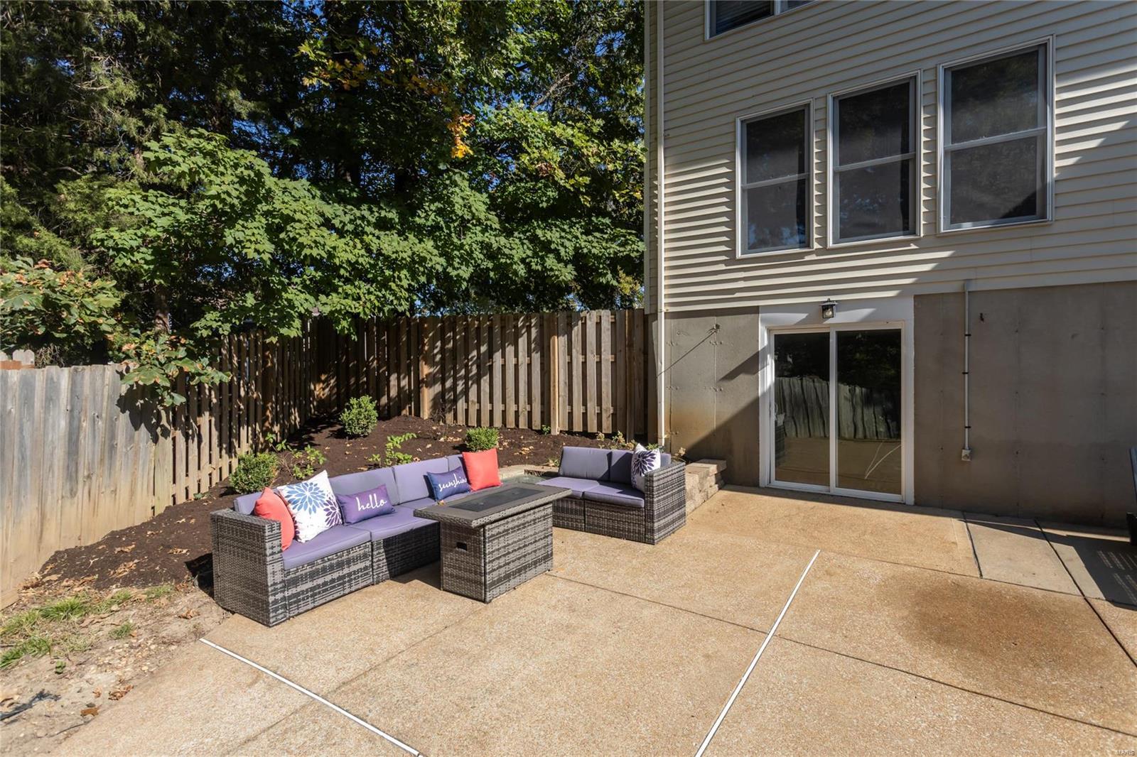 6913 Wellsford Court