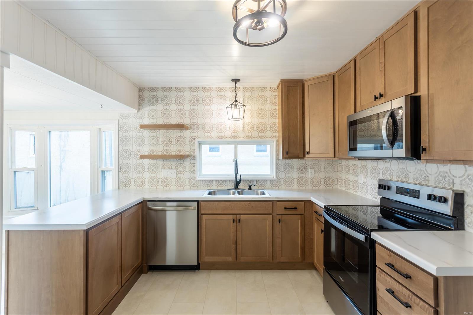 1409 W Main Street