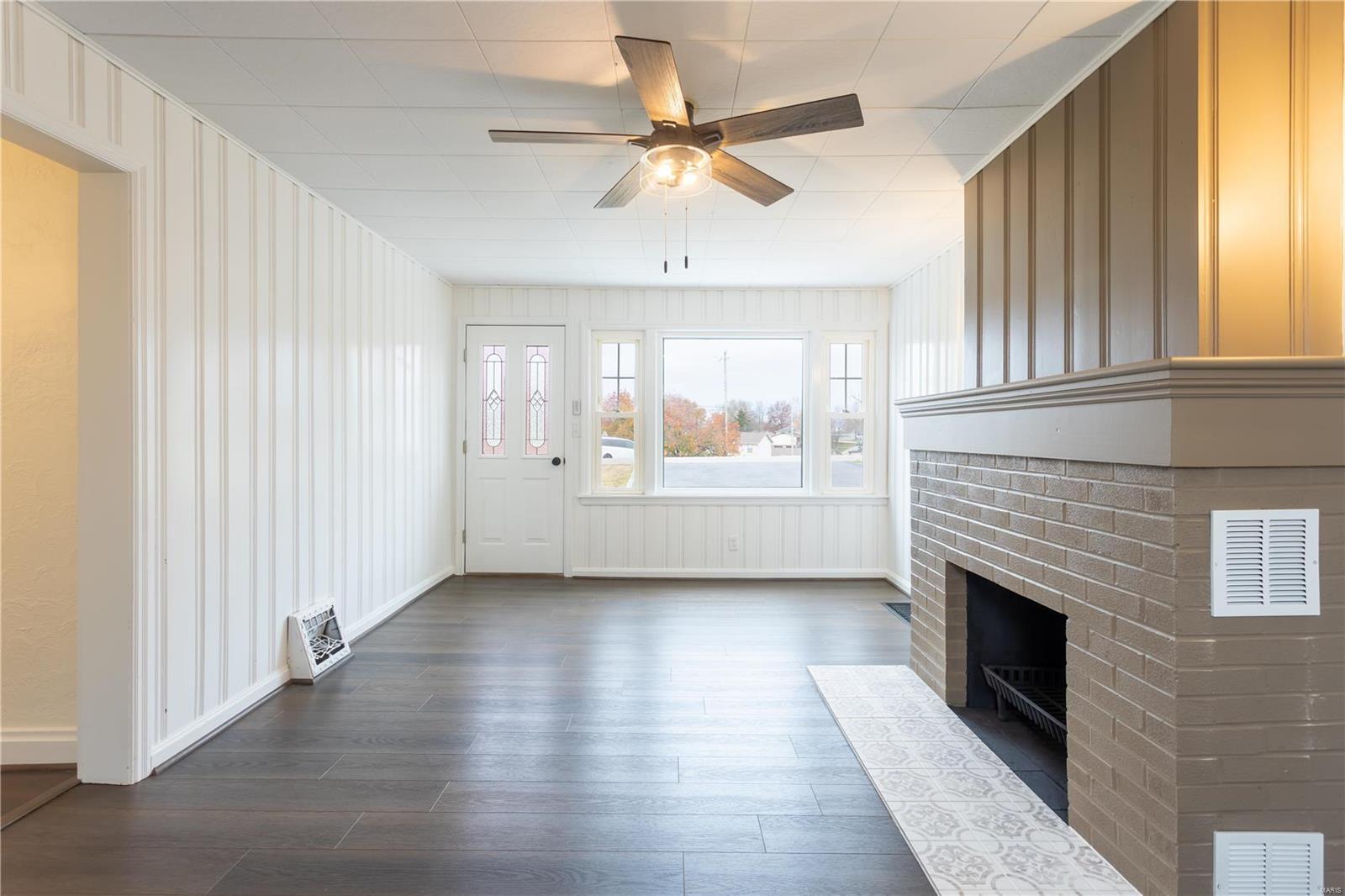 1409 W Main Street